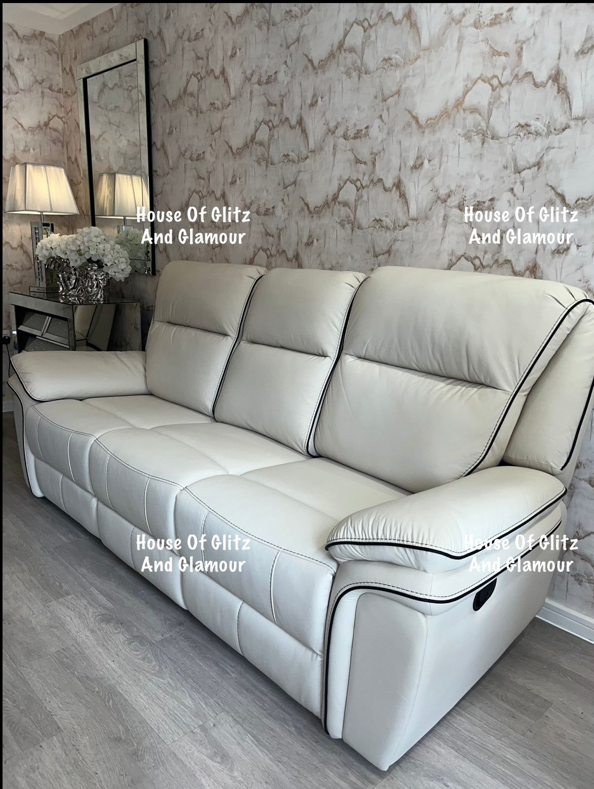 Montana Sofa (Corner / 3 Seater / 2 Seater / Chair)