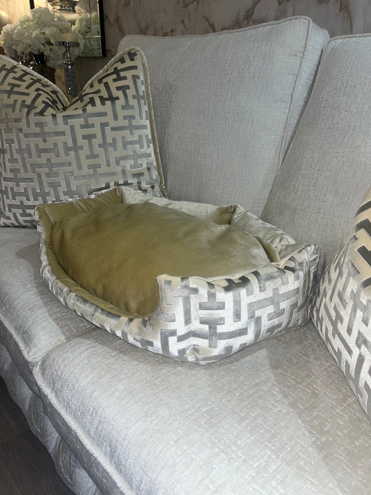 Aztech Cream & Gold Dog Bed
