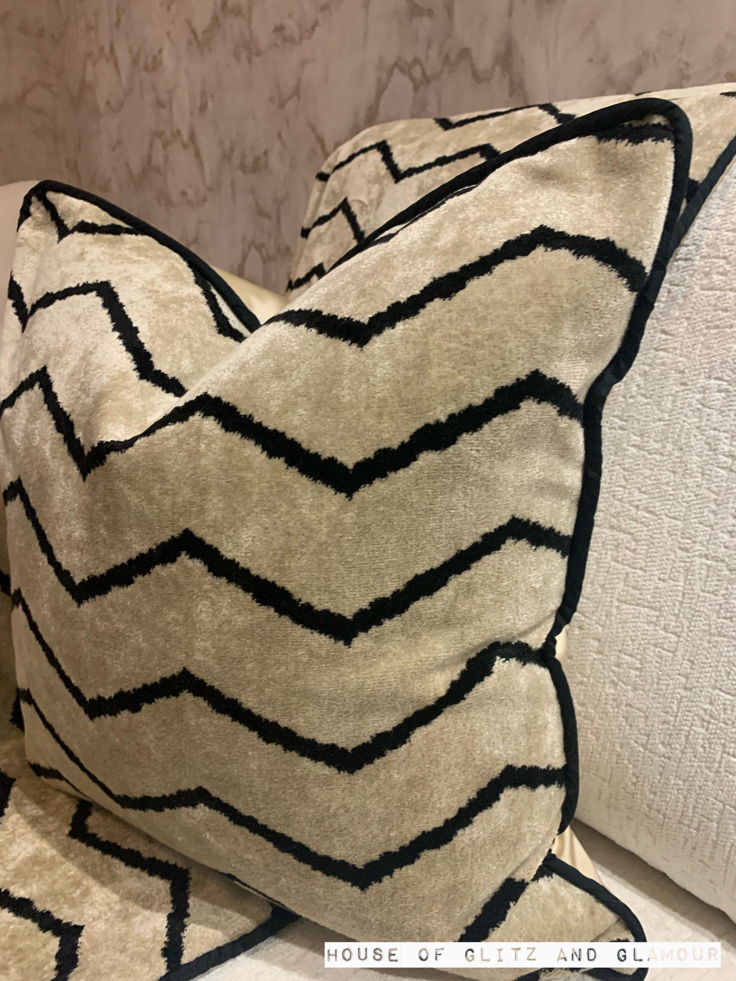 Manhattan Cushion in Cream and Black Chevron