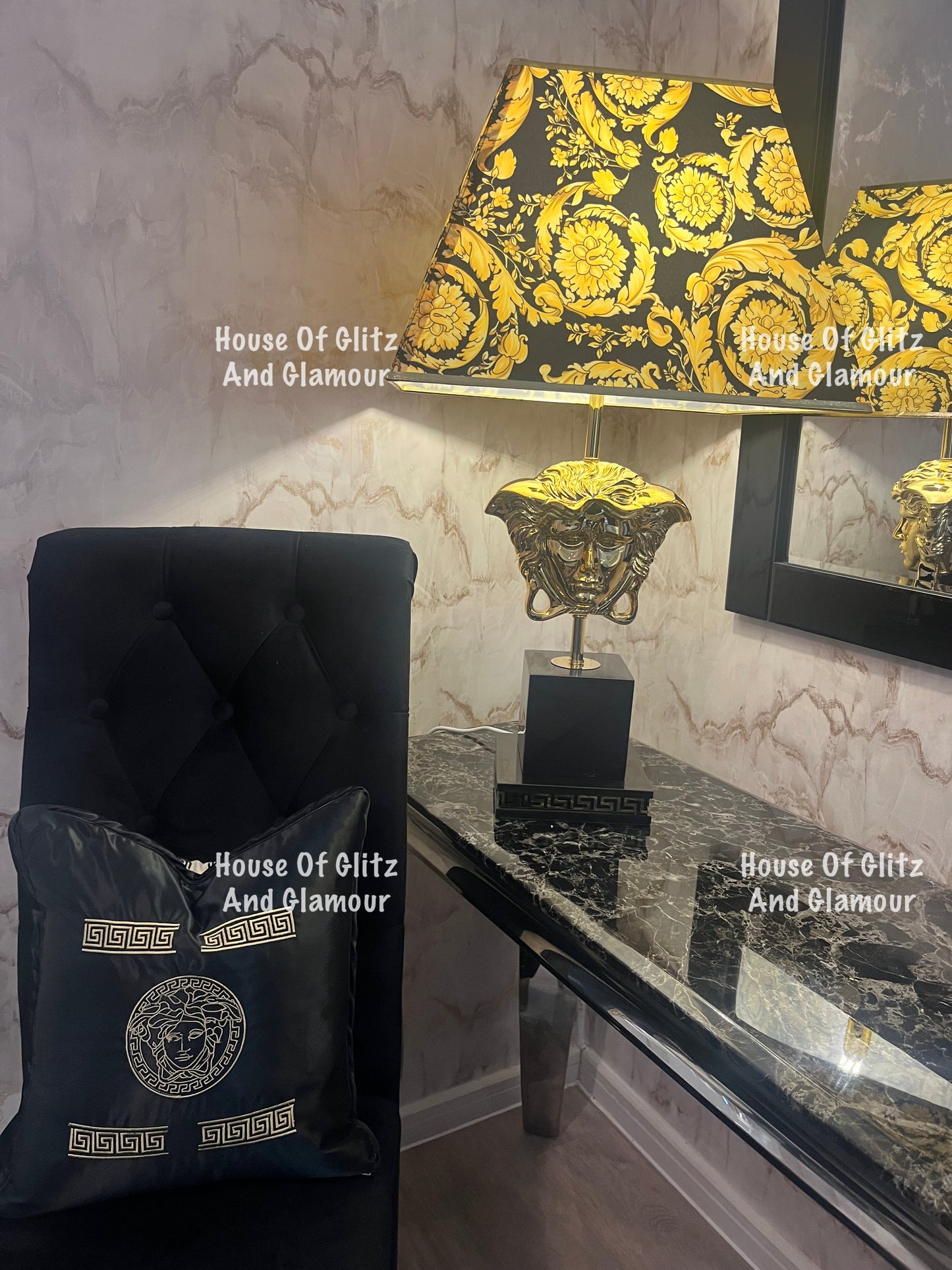 Medusa Black & Gold Table Lamp
