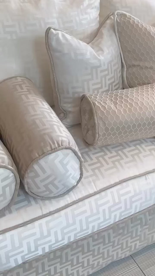 FF Bolster in White / Beige