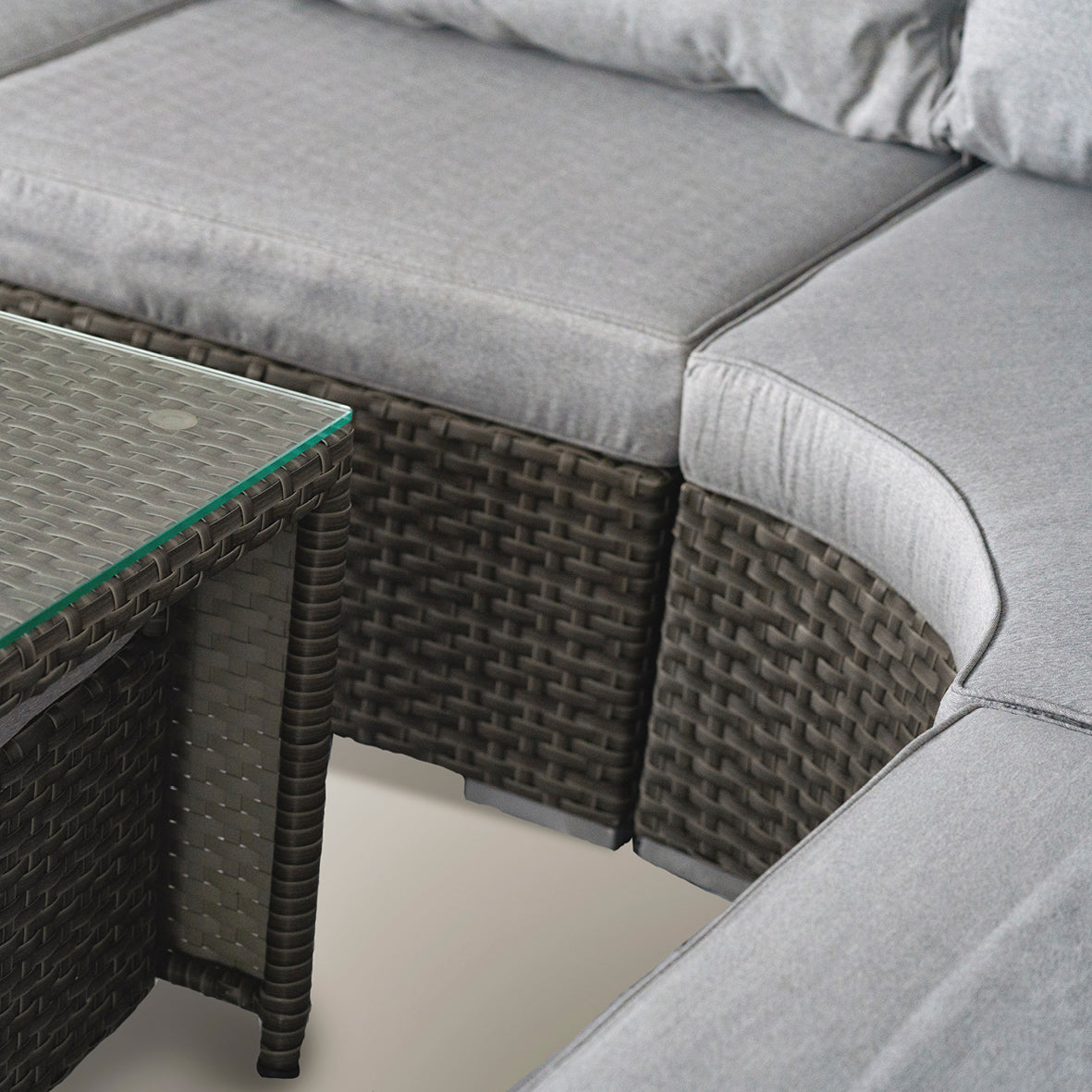 California Large Corner Sofa, Square Coffee Table with 4 Stools in Grey