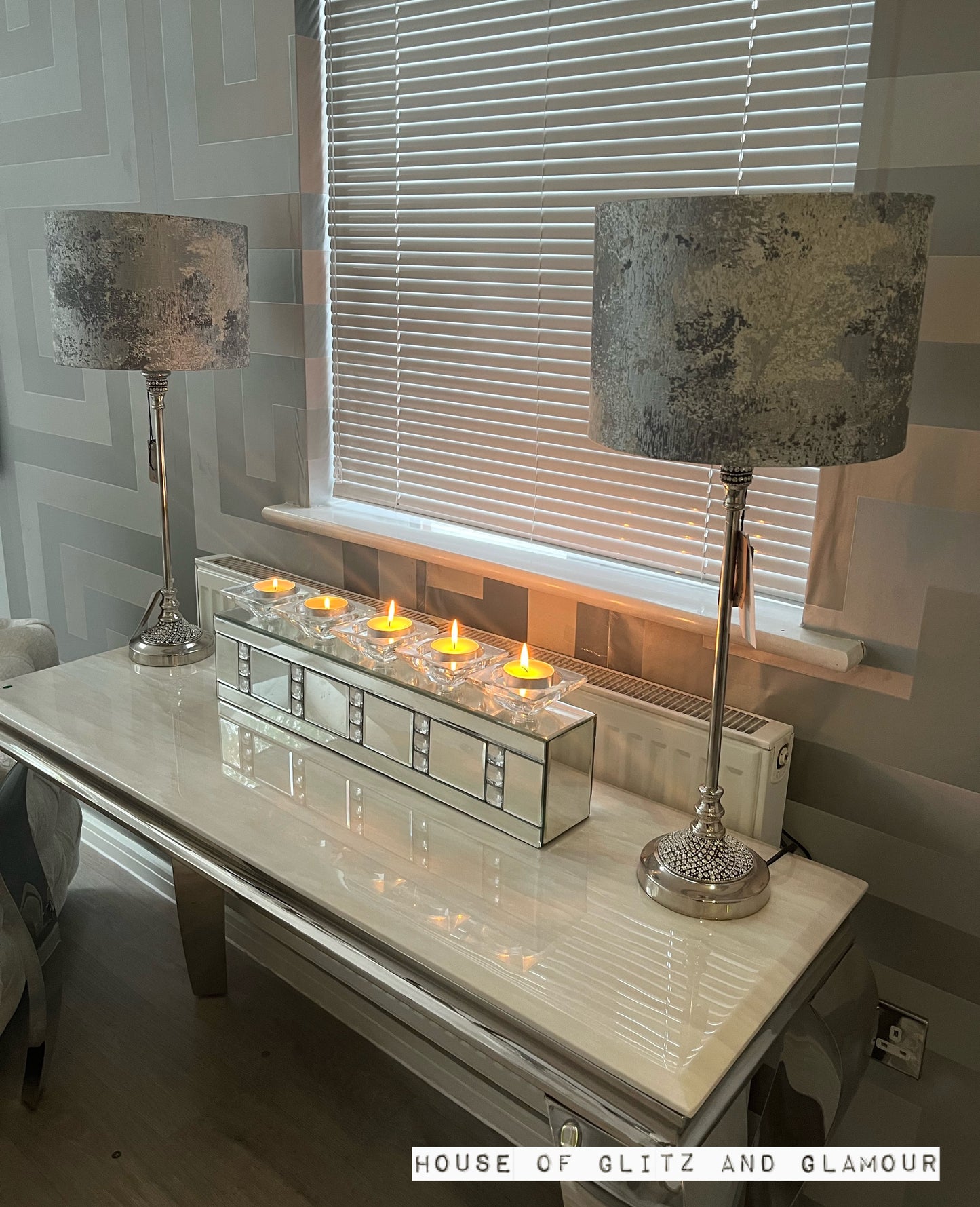 Table Lamp With Grey Marble Shade