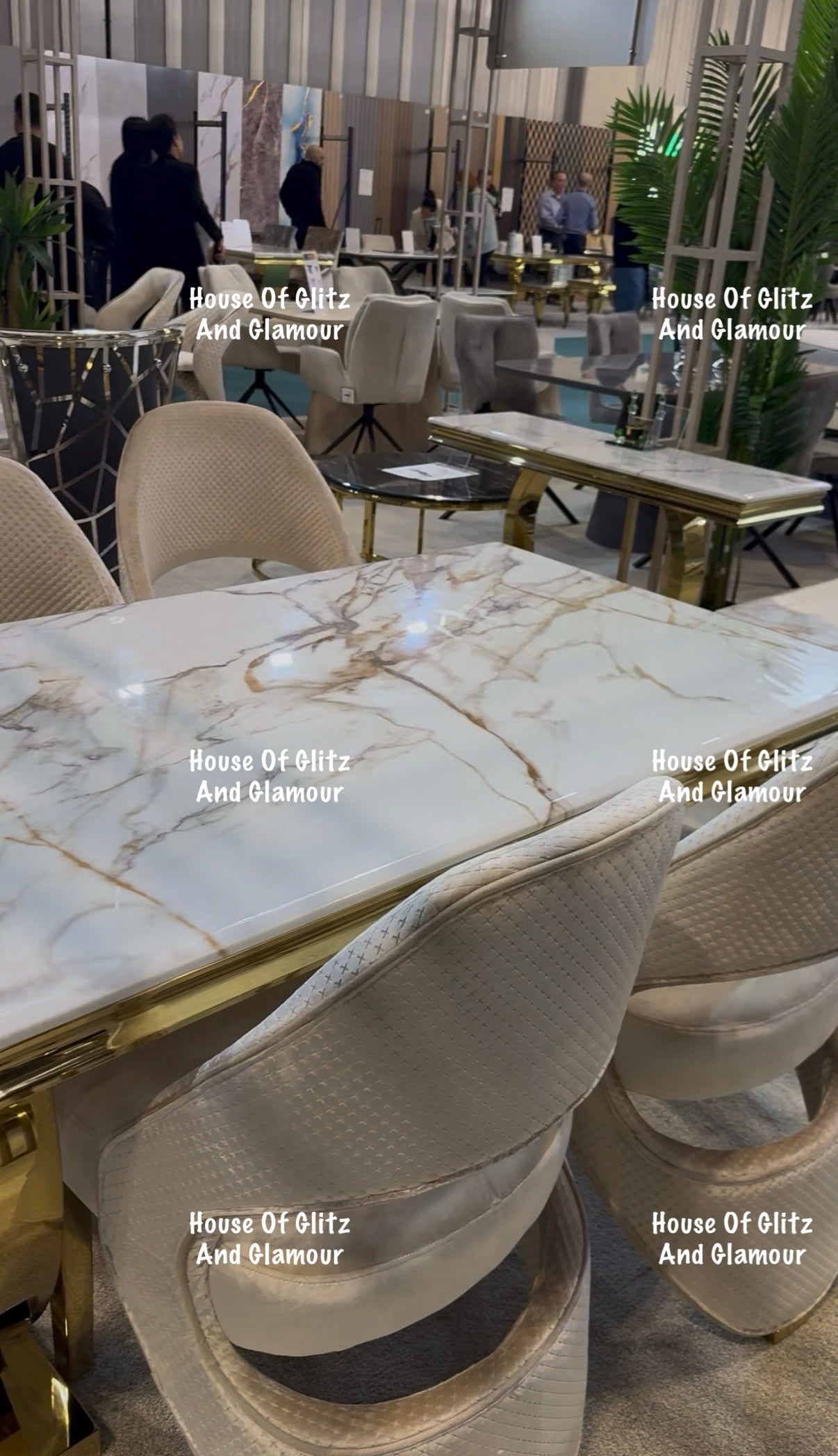 Arianna Calacatta Marble Dining Table With Gold Circular Base