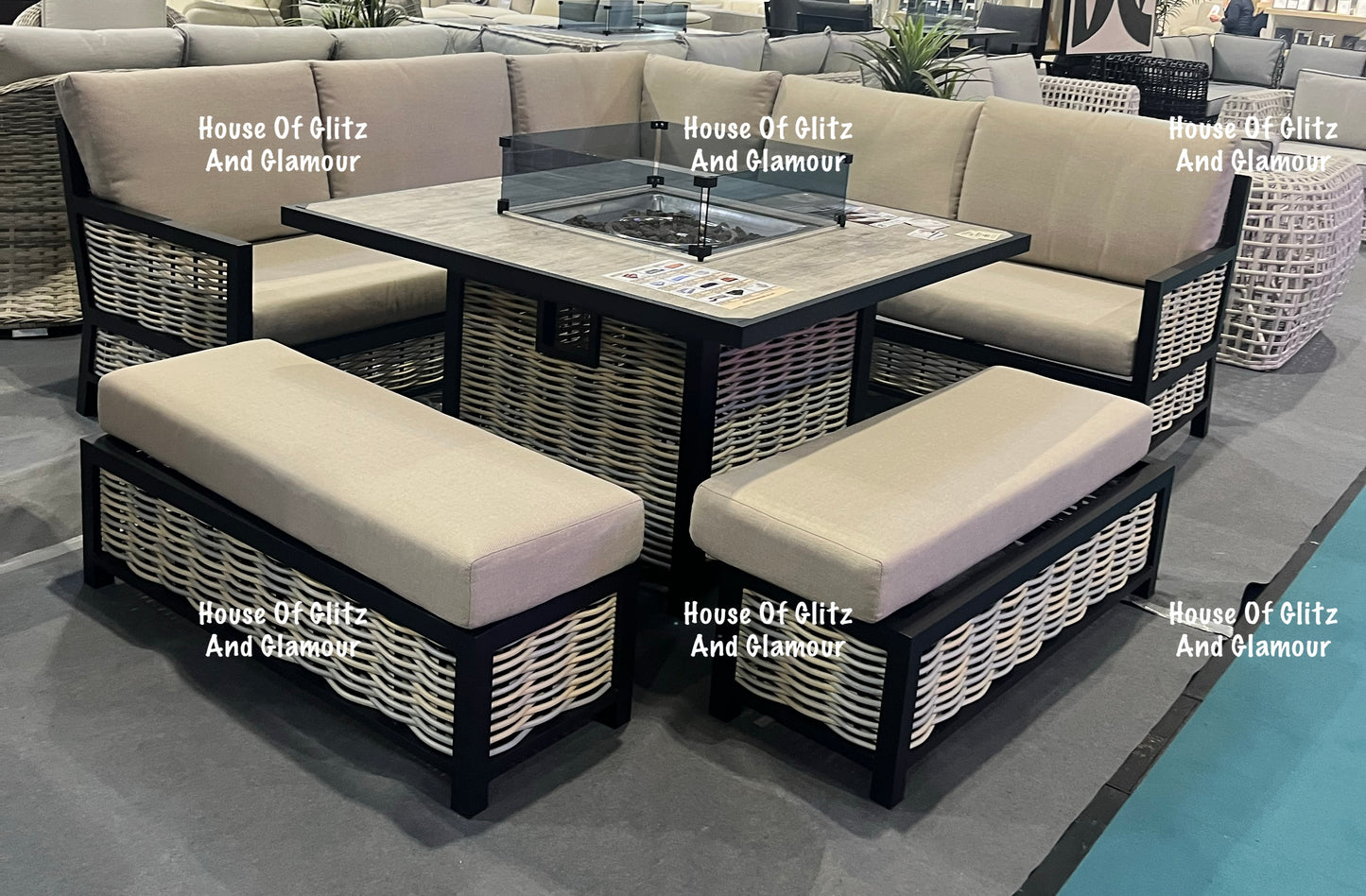 Madason Aluminium 10 Seater Corner Fire Pit Dining Table Set