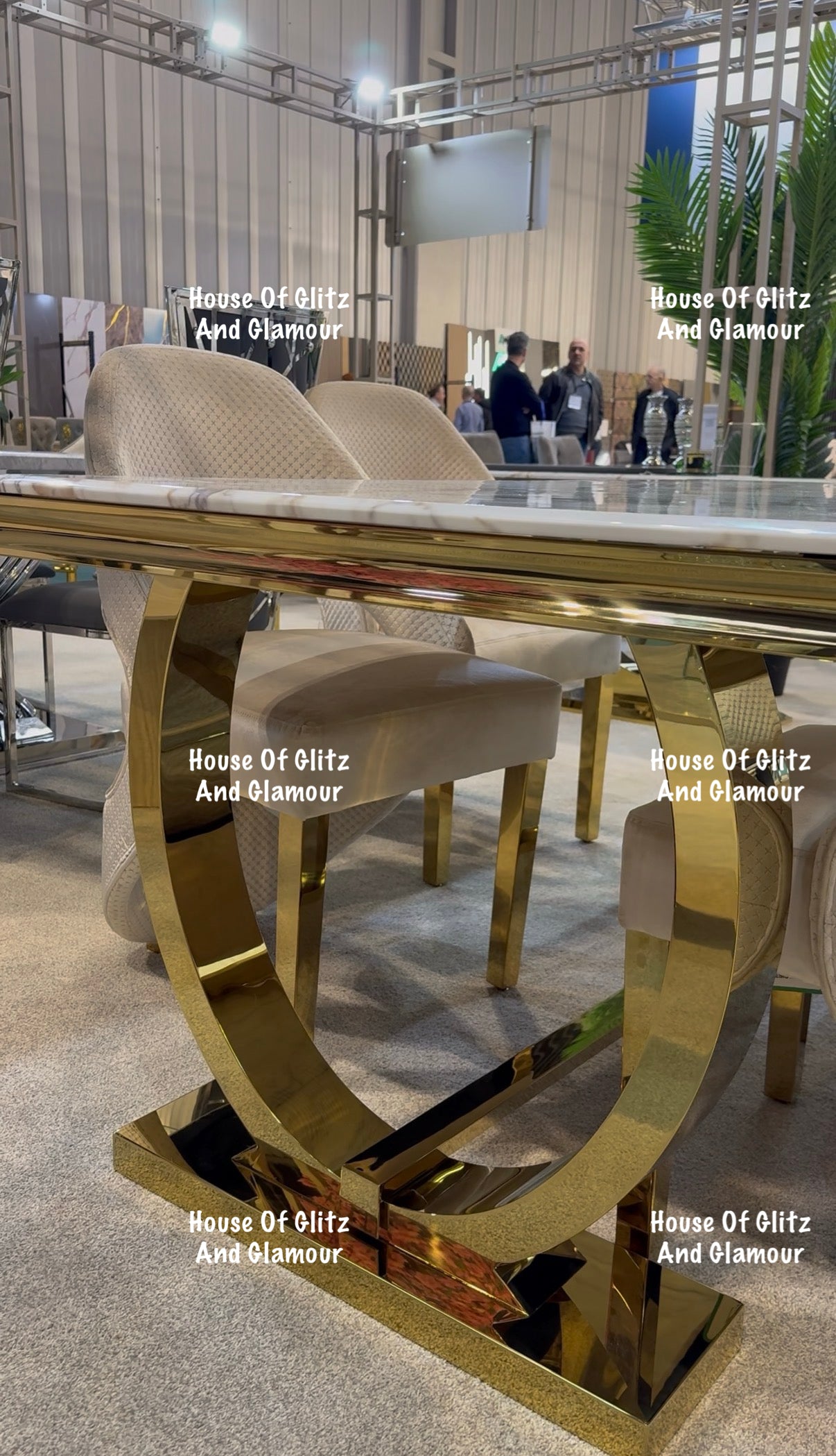 Arianna Calacatta Marble Dining Table With Gold Circular Base
