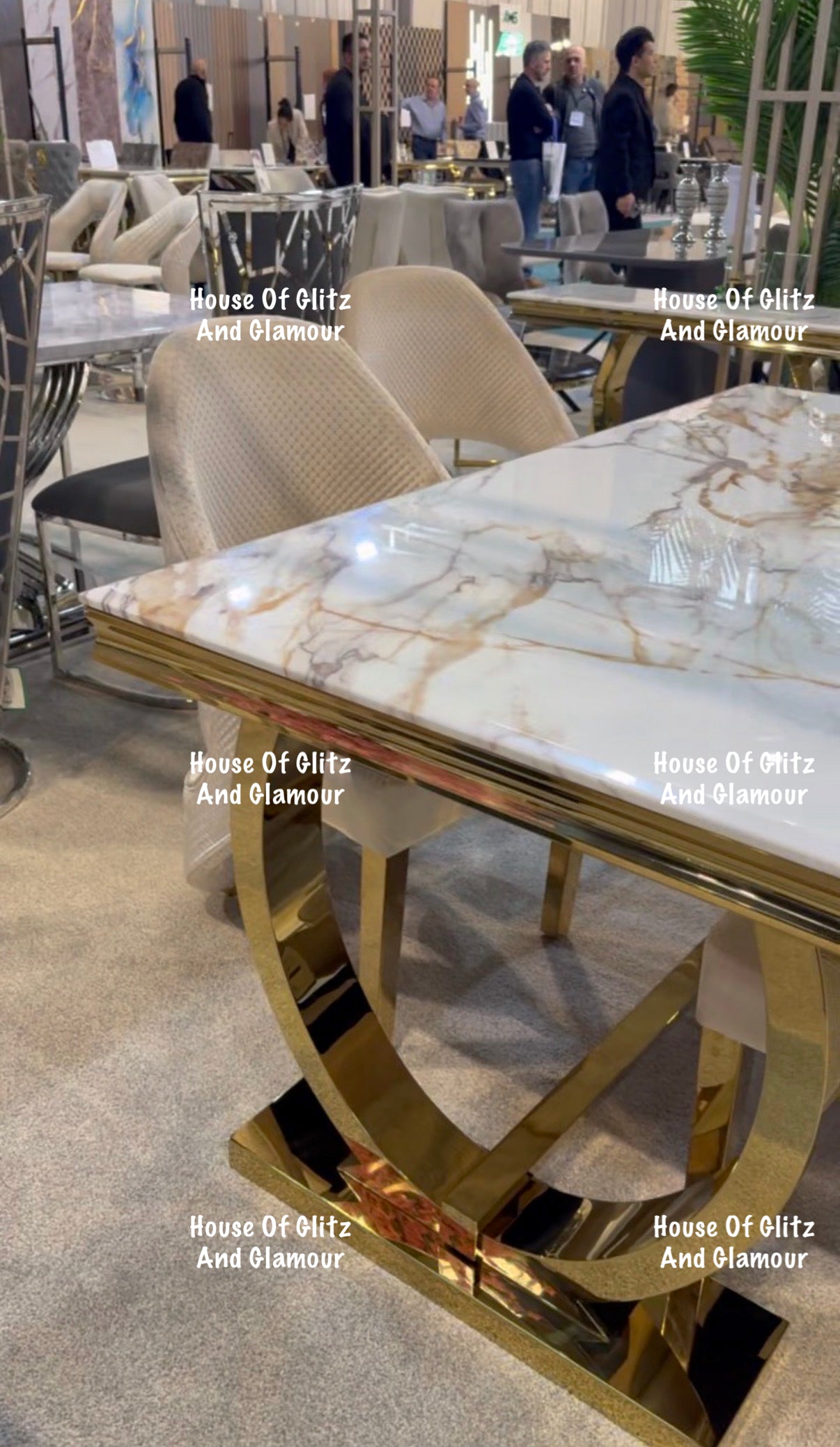 Arianna Calacatta Marble Dining Table With Gold Circular Base