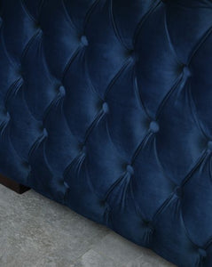 Mayfair Velvet Tufted Chair Royal Blue