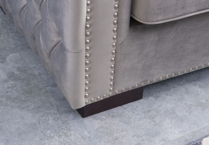 Mayfair Velvet Tufted Chair - Silver
