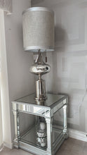 Load image into Gallery viewer, Venus Silver Mirror End Table