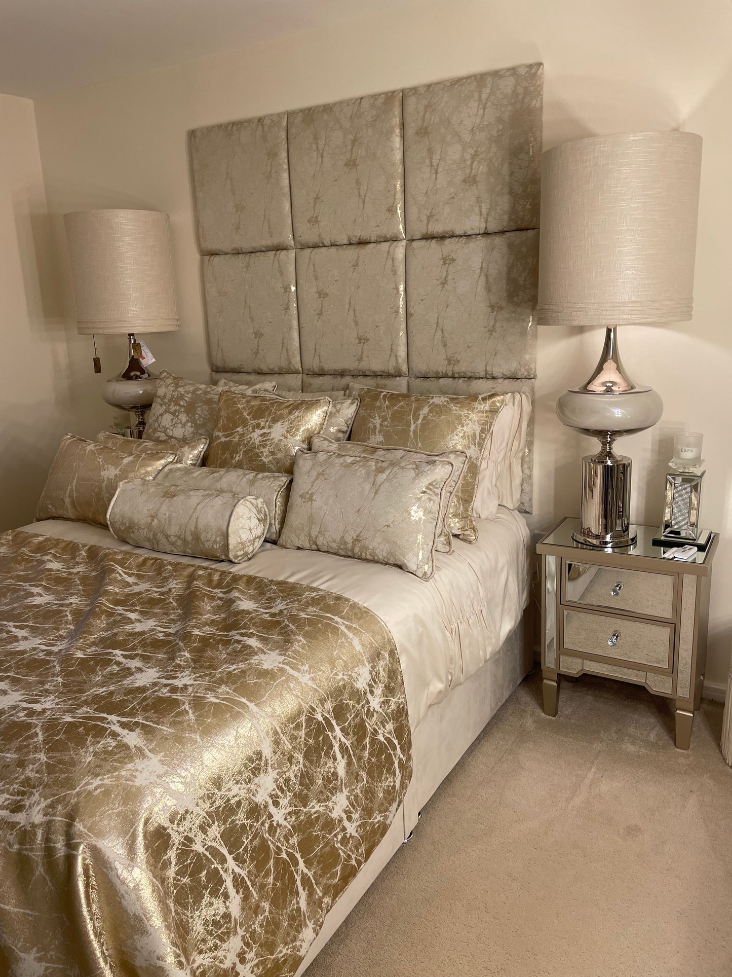 Paris Cream 50cm x 50cm Wall Panels