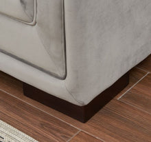 Load image into Gallery viewer, Valiona Silver Corner Suite- Large