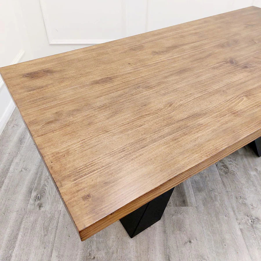 Mars 1.8 Dining Table