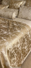 Load image into Gallery viewer, Paris Reversible Throw in Cream / Gold
