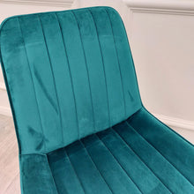 Load image into Gallery viewer, Dido Velvet Dining Chair