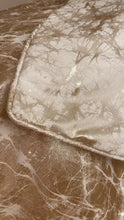 Load image into Gallery viewer, Paris Reversible Throw in Cream / Gold