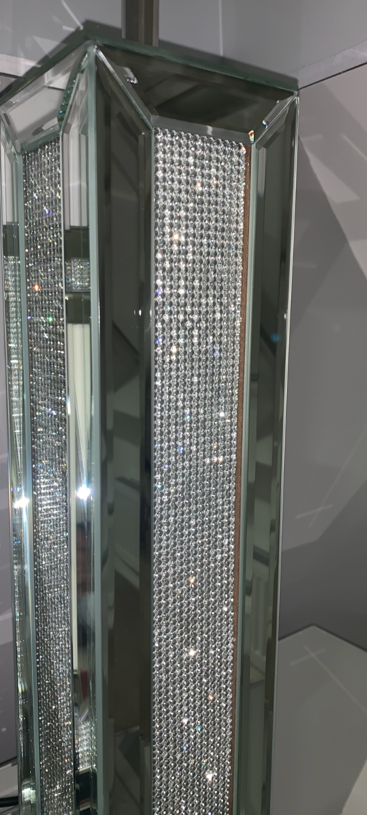 Glitz And Glamour Silver Mirrored Table Lamp