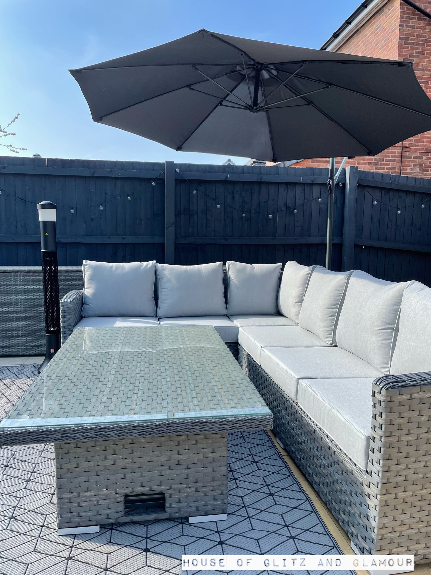 Umbrella Cantilever Parasol with 8 Ribs in Grey