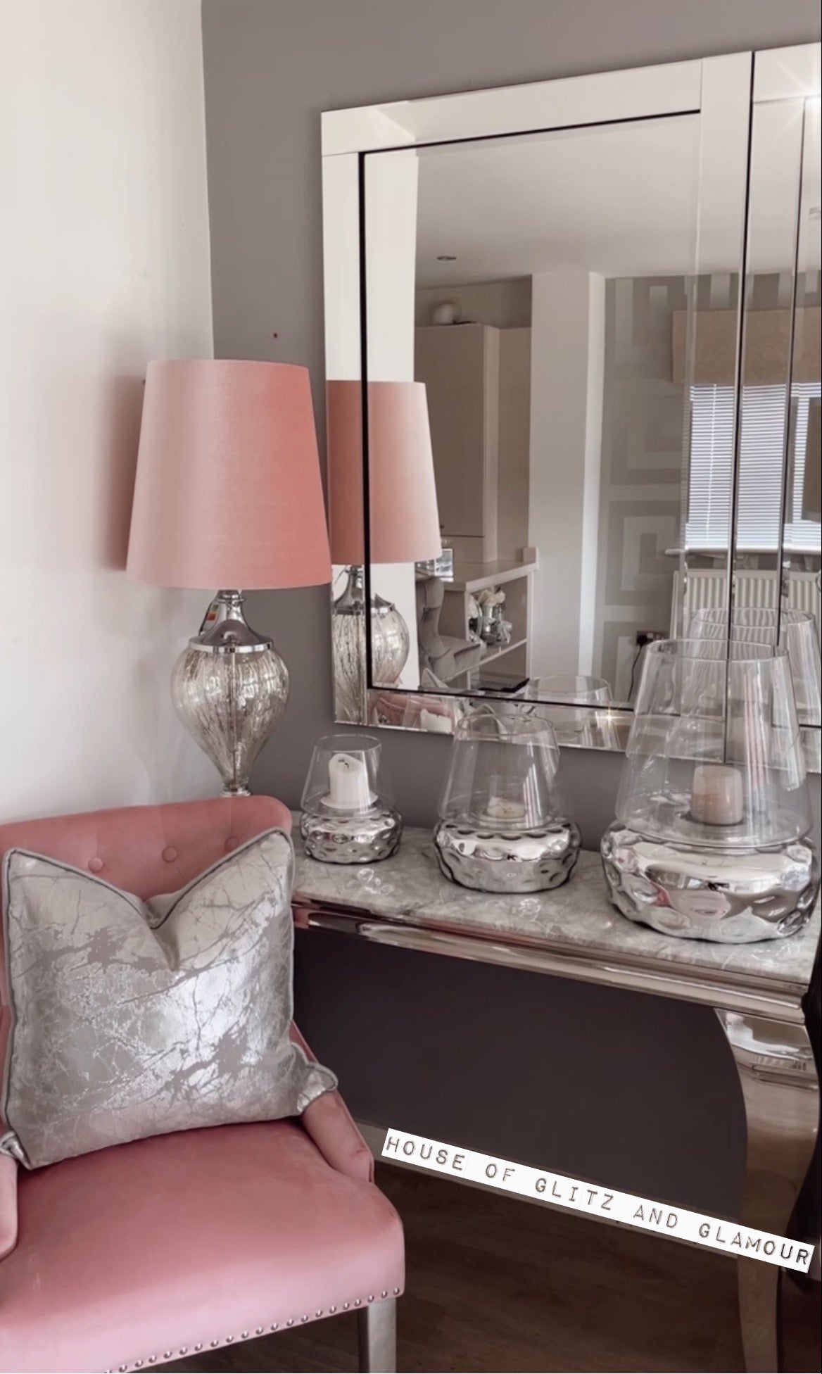 Pink clearance velvet lamp