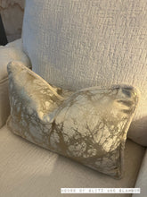 Load image into Gallery viewer, Paris Reversible Cushion in Beige / Gold